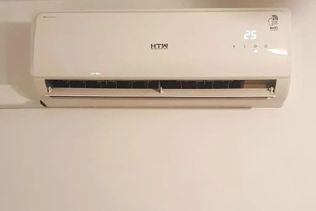 4F, Aire Acondic, 80M2, 2 Dormitorios, 4 Huespedes, Wifi Gratis La Línea de la Concepción 0*,  Spagna