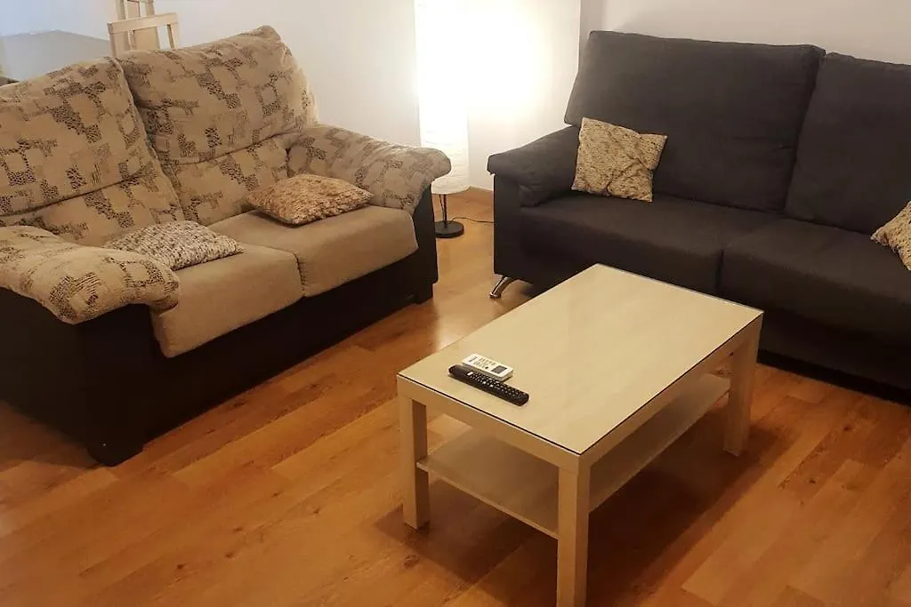 4F, Aire Acondic, 80M2, 2 Dormitorios, 4 Huespedes, Wifi Gratis La Linea de la Concepcion